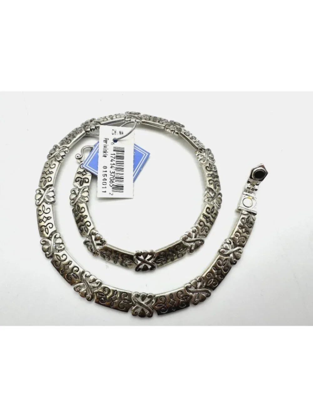 Periwinkle by Barlow Silver Tone Collar Necklace NEW w/Tags, Ornate, Classic 18